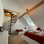 Apartamento Dilara By Ninja Spaces - 105qm Maisonette, Garten, Parkplatz *