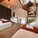 Apartamento Dilara By Ninja Spaces - 105qm Maisonette, Garten, Parkplatz *