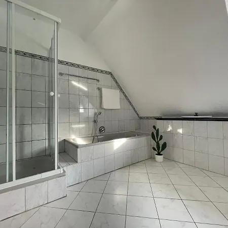 Dilara By Ninja Spaces - 105qm Maisonette, Netflix, Garten, Parkplatz Apartment Arnsberg